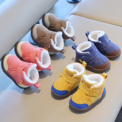 Shopecore™ Infant Winter Boots – Plush and Soft Sole Baby Snow Shoes